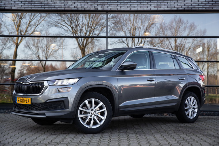 Vehicle Image 7