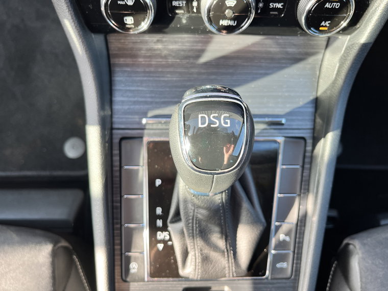 Vehicle Image 42