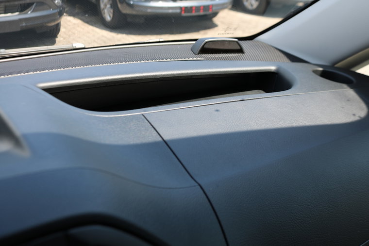 Vehicle Image 42