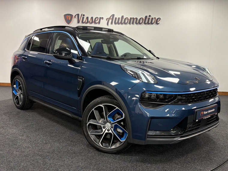 Vehicle Image 6