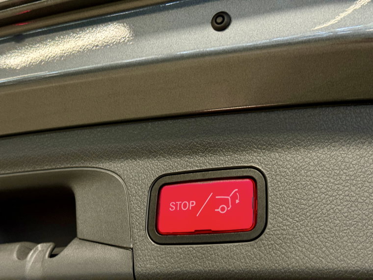 Vehicle Image 39