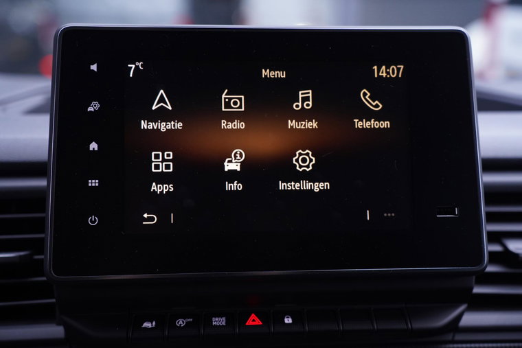 Vehicle Image 37