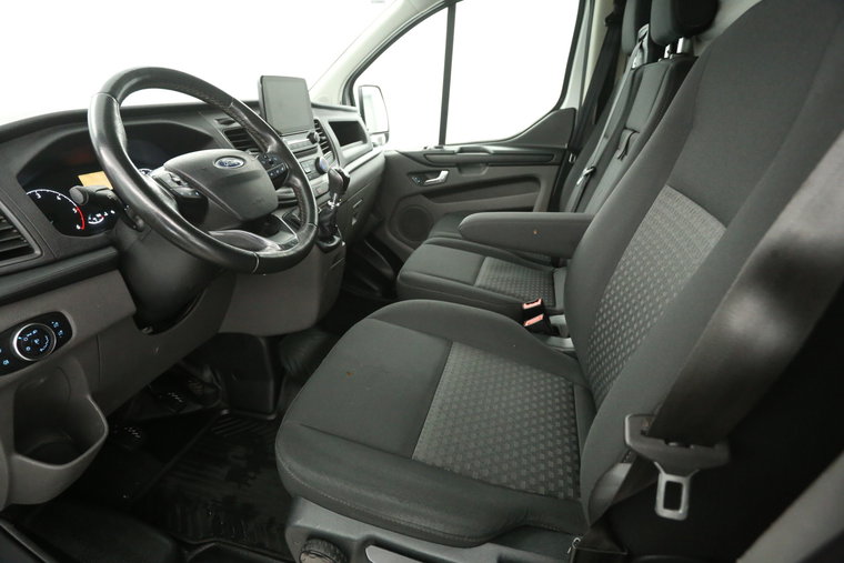 Vehicle Image 23