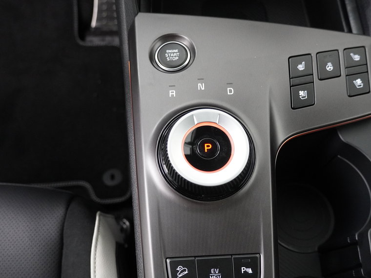 Vehicle Image 33