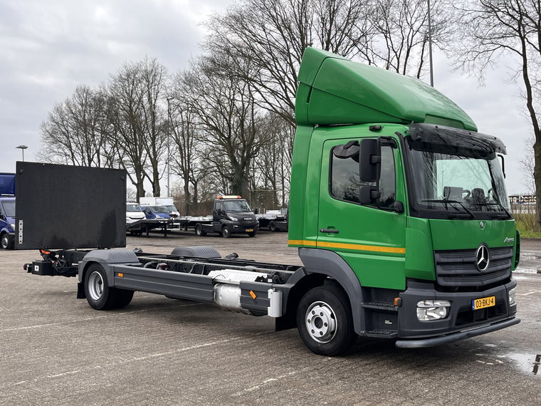 Vehicle Image 35
