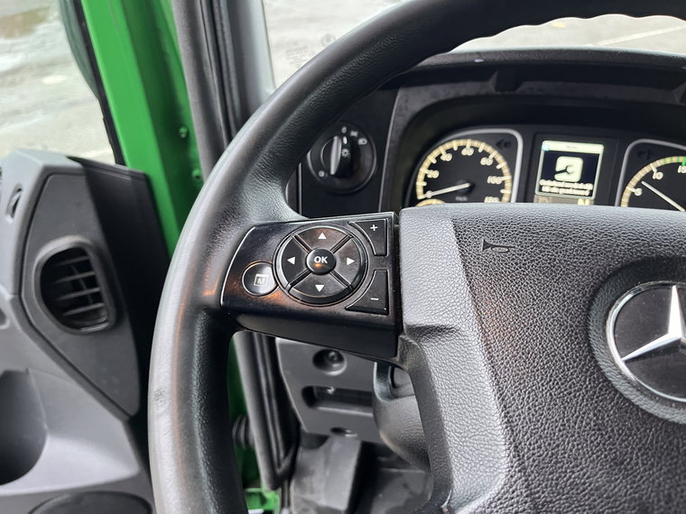 Vehicle Image 50