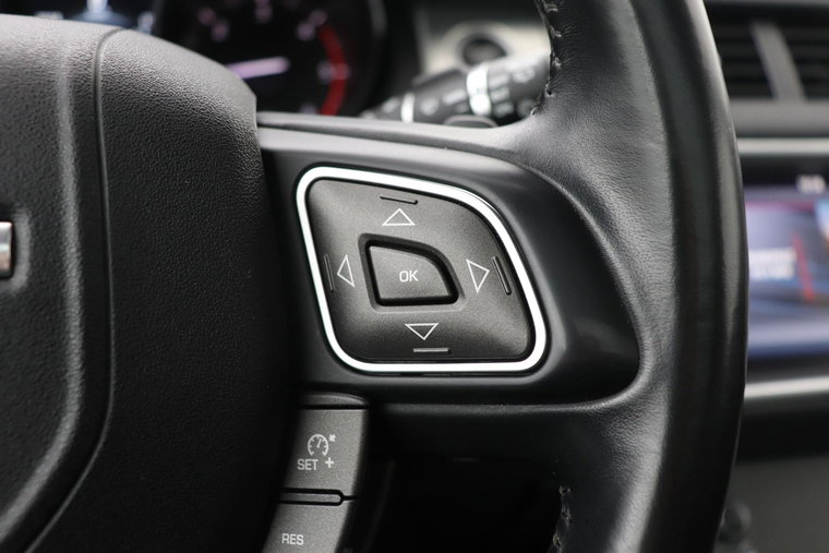 Vehicle Image 37