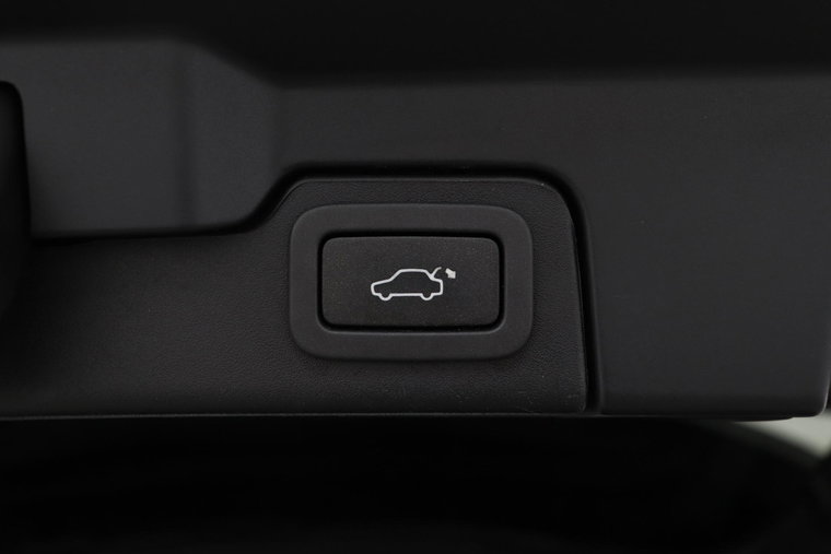 Vehicle Image 47