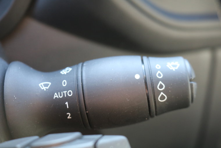 Vehicle Image 32