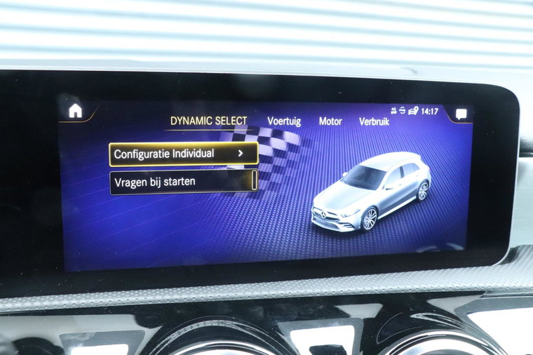 Vehicle Image 34