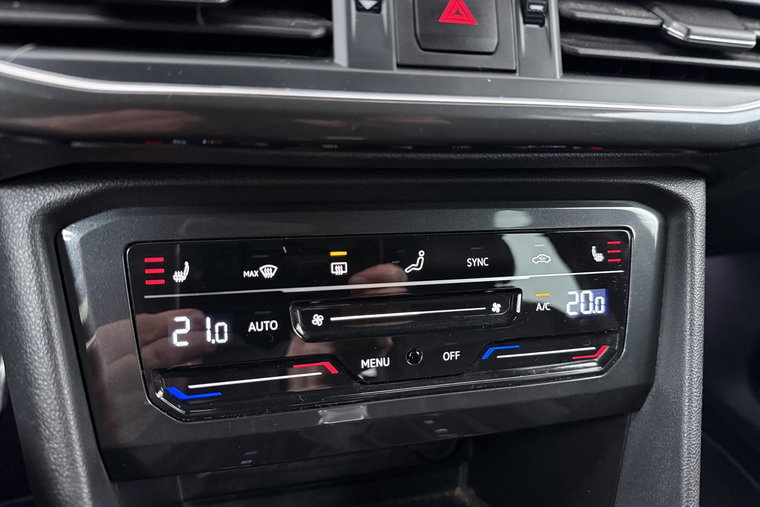 Vehicle Image 39
