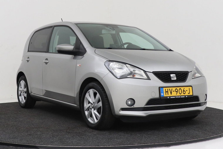 Vehicle Image 12