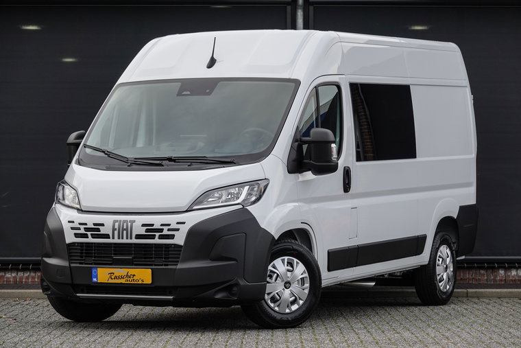 Vehicle Image 45