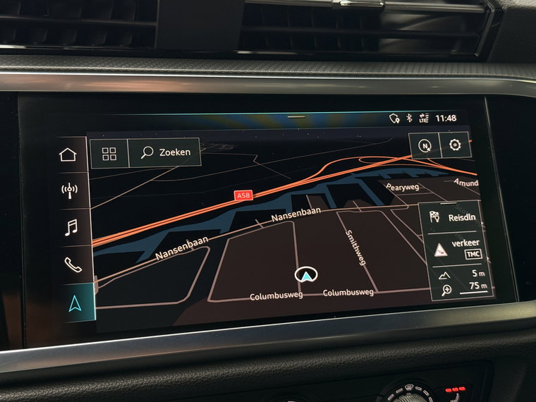 Vehicle Image 35