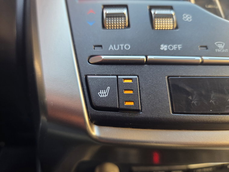 Vehicle Image 28