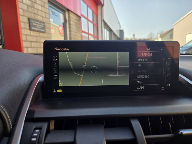 Vehicle Image 29