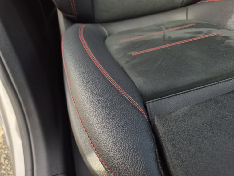 Vehicle Image 22