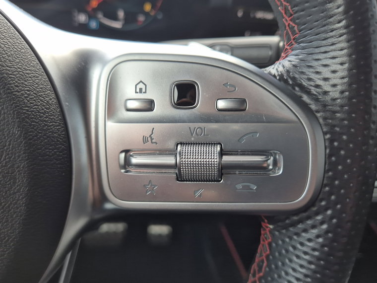 Vehicle Image 41