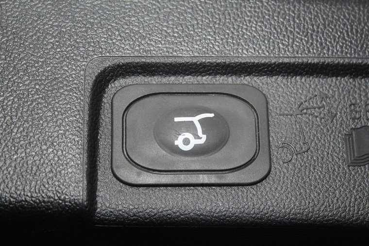 Vehicle Image 36