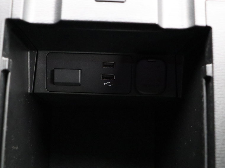 Vehicle Image 39