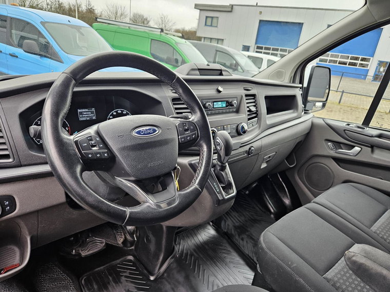 Vehicle Image 22