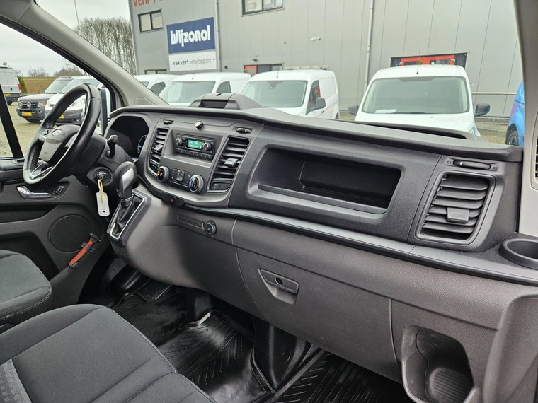 Vehicle Image 30