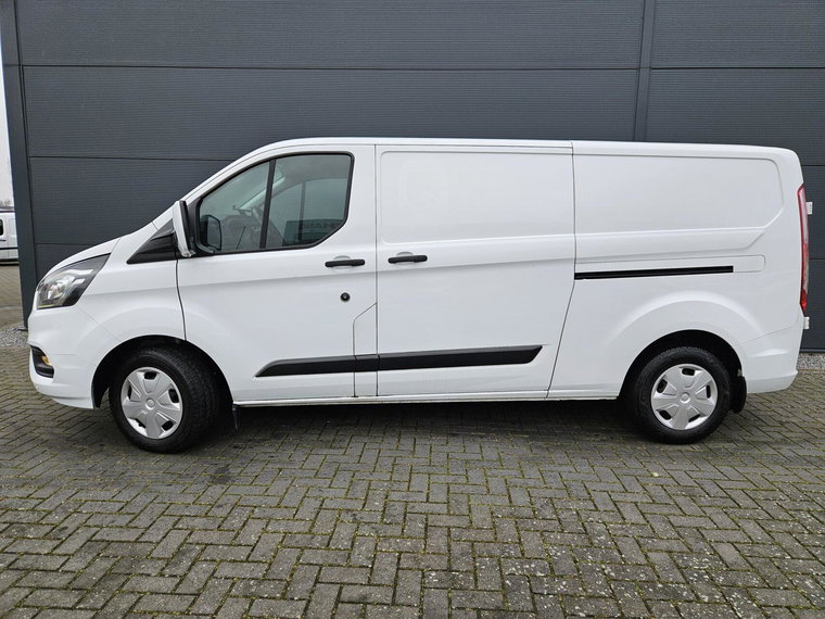 Vehicle Image 34