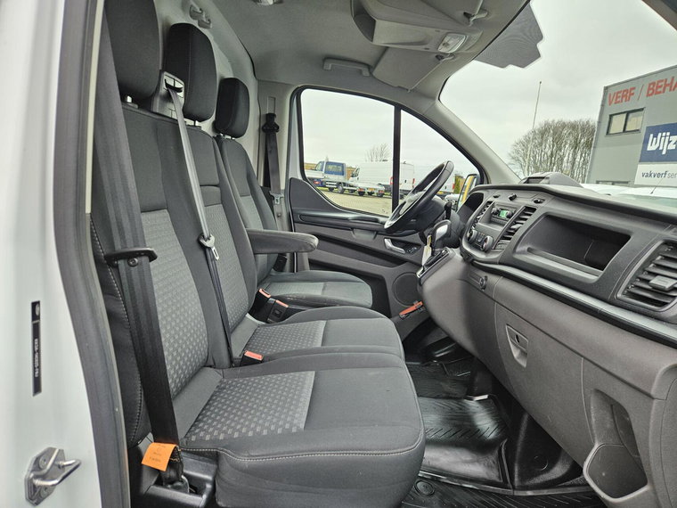 Vehicle Image 35