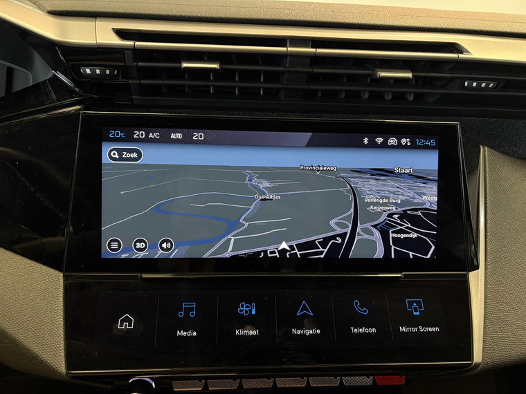 Vehicle Image 38