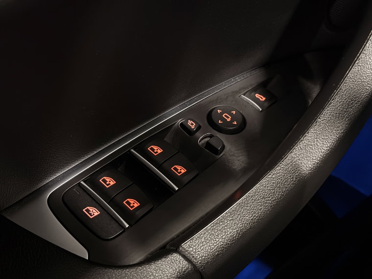 Vehicle Image 46