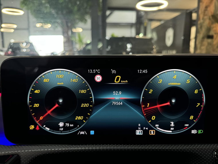 Vehicle Image 45