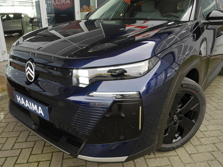 Vehicle Image 38