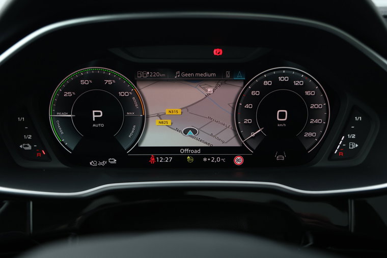 Vehicle Image 38