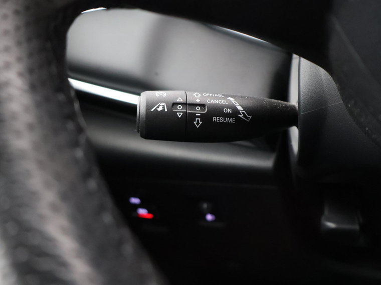 Vehicle Image 40