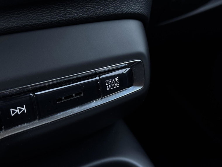 Vehicle Image 50