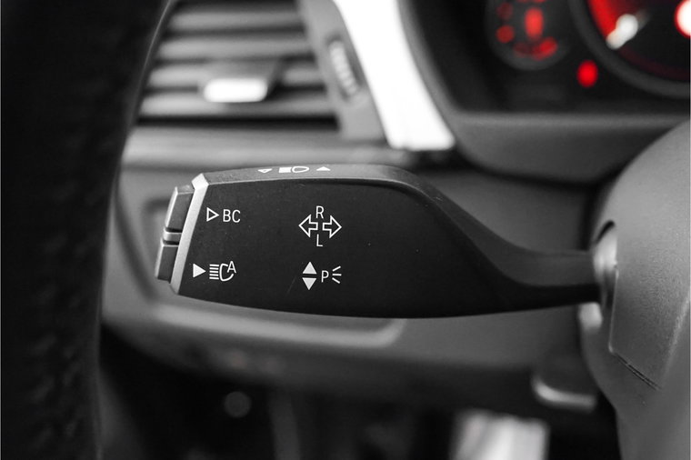 Vehicle Image 38