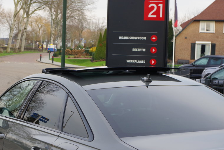 Vehicle Image 20