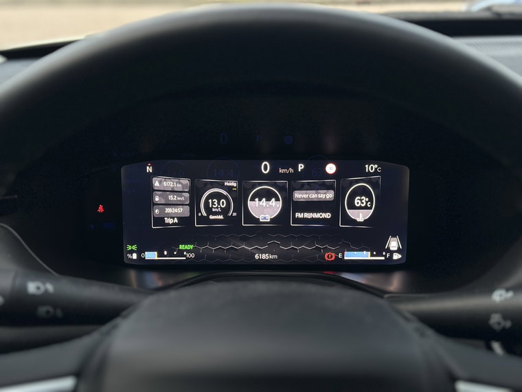 Vehicle Image 21