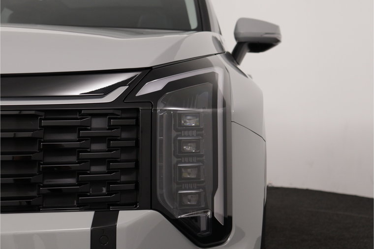 Vehicle Image 36