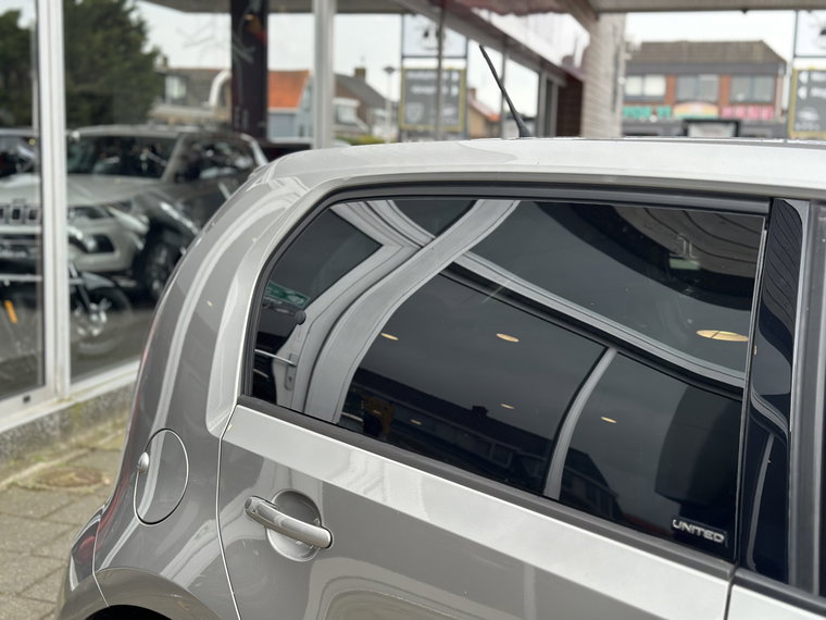 Vehicle Image 36