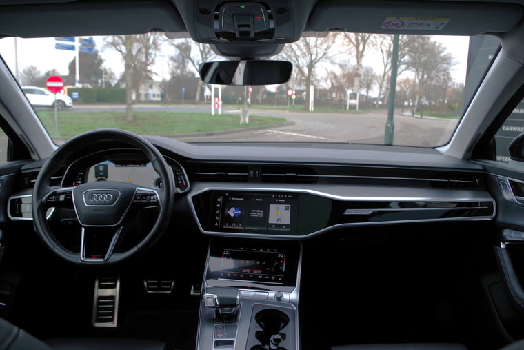 Vehicle Image 36