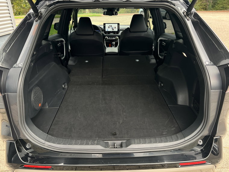 Vehicle Image 26