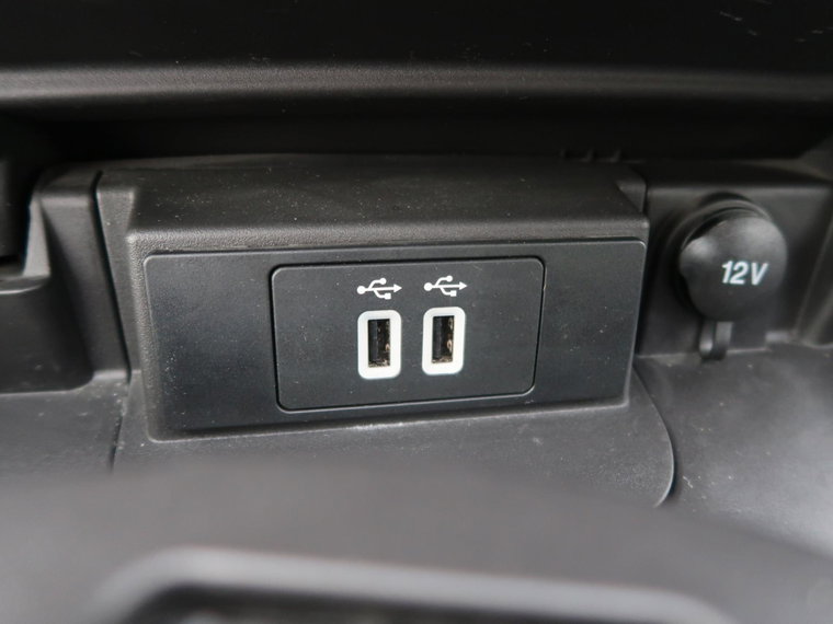 Vehicle Image 38