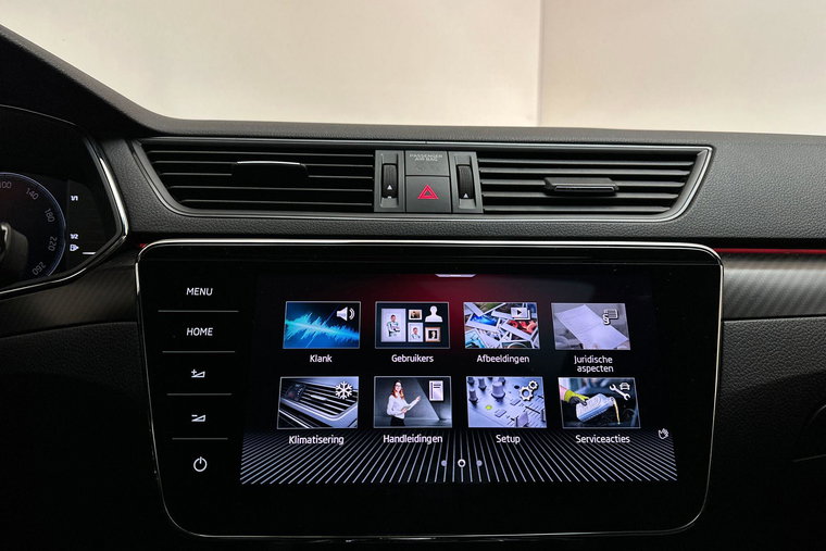 Vehicle Image 30