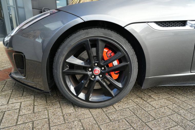 Vehicle Image 6