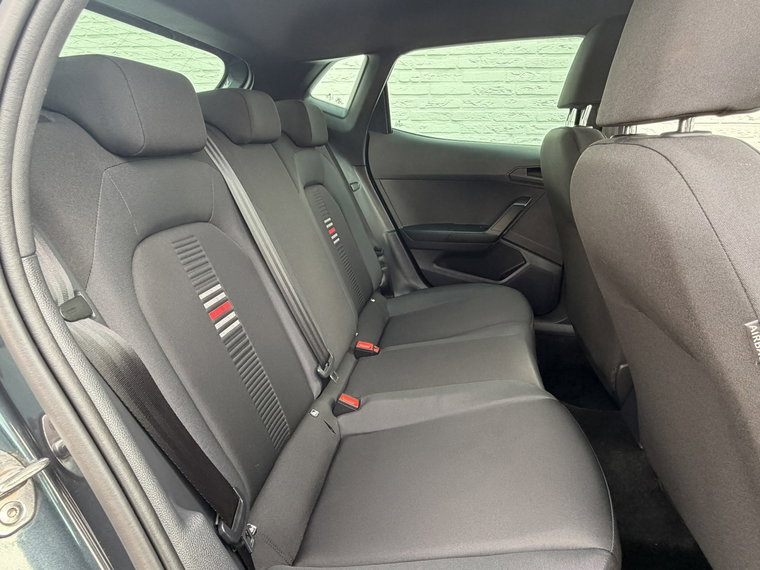 Vehicle Image 23
