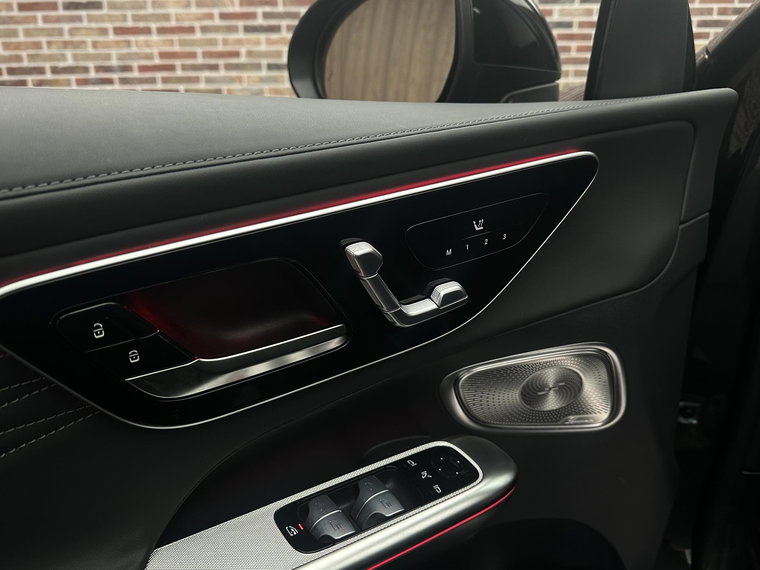 Vehicle Image 39