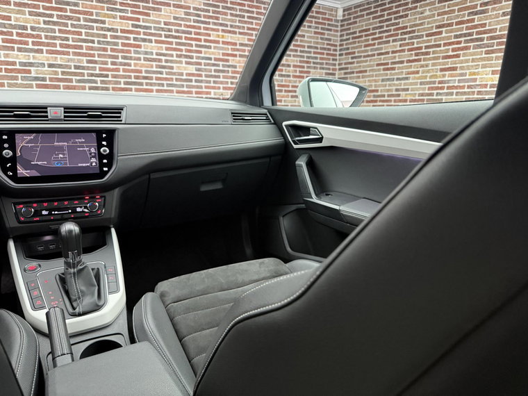 Vehicle Image 37