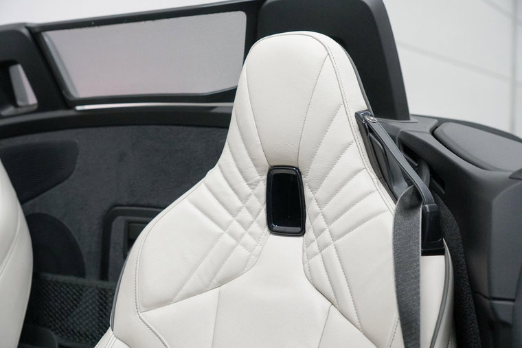 Vehicle Image 20
