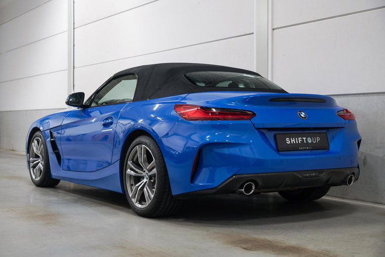 Vehicle Image 31